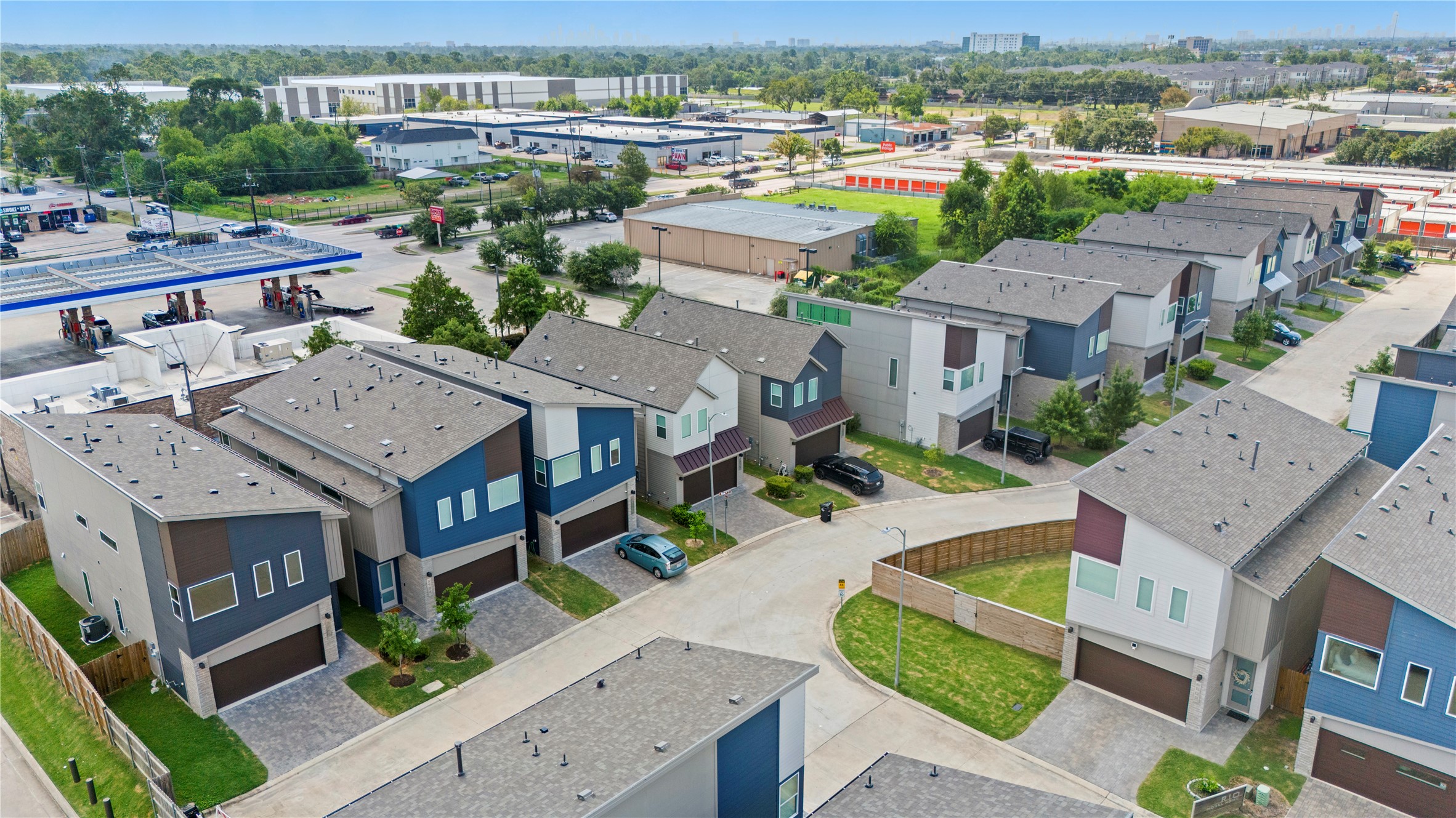 5726 Rucio Lane Houston, TX 77092 - Photo 27 of 30 an aerial view of residential houses with outdoor space and parking