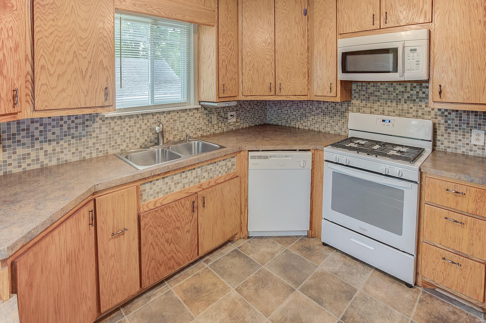 2600 East B Street Road Belleville, IL 62221 - Photo 19 of 40 Gallery Image 19