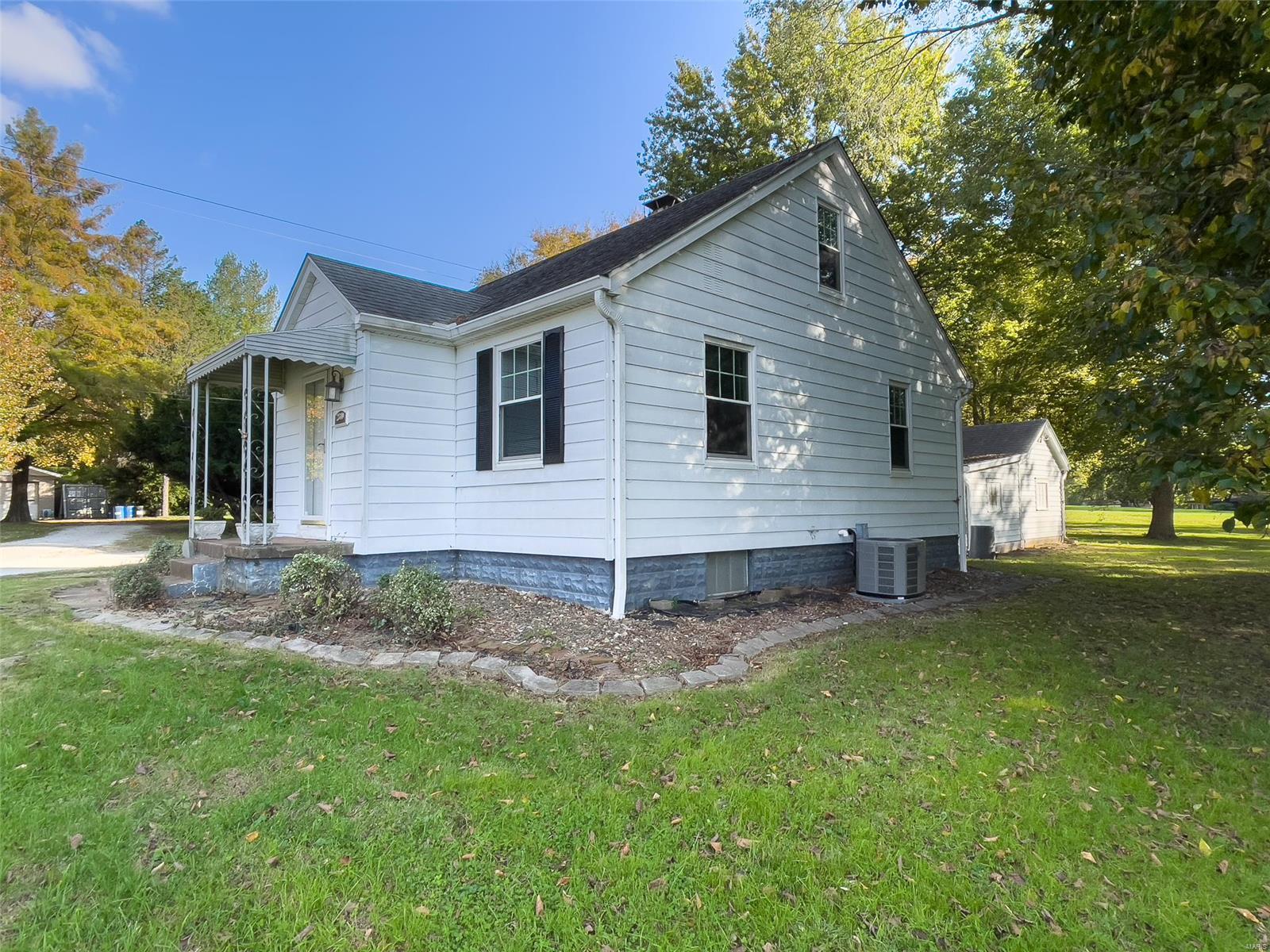 2600 East B Street Road Belleville, IL 62221 - Photo 5 of 40 Gallery Image 5