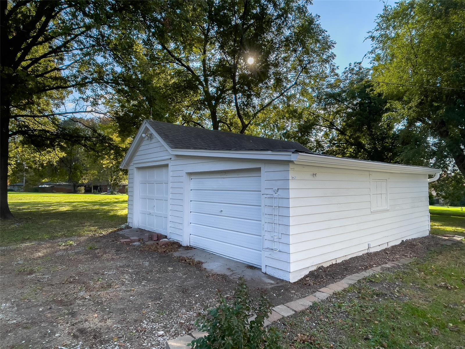 2600 East B Street Road Belleville, IL 62221 - Photo 8 of 40 Gallery Image 8