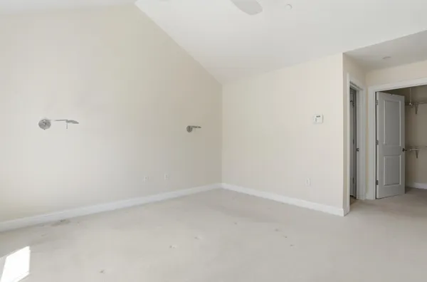 $599,900 | 8 Indian Hill Road, Unit L, Derry, NH 03038