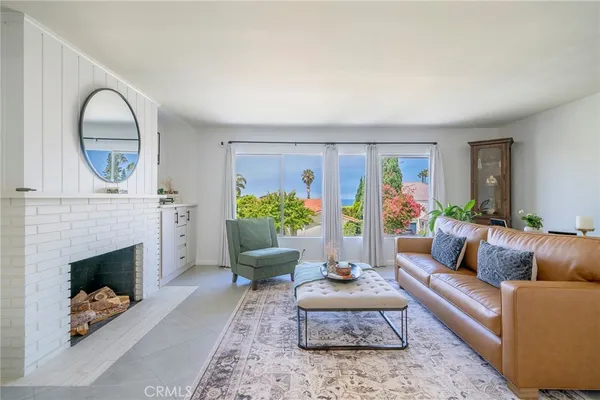 $9,500 | 2808 VÃa Pacheco, Palos Verdes Estates, CA 90274