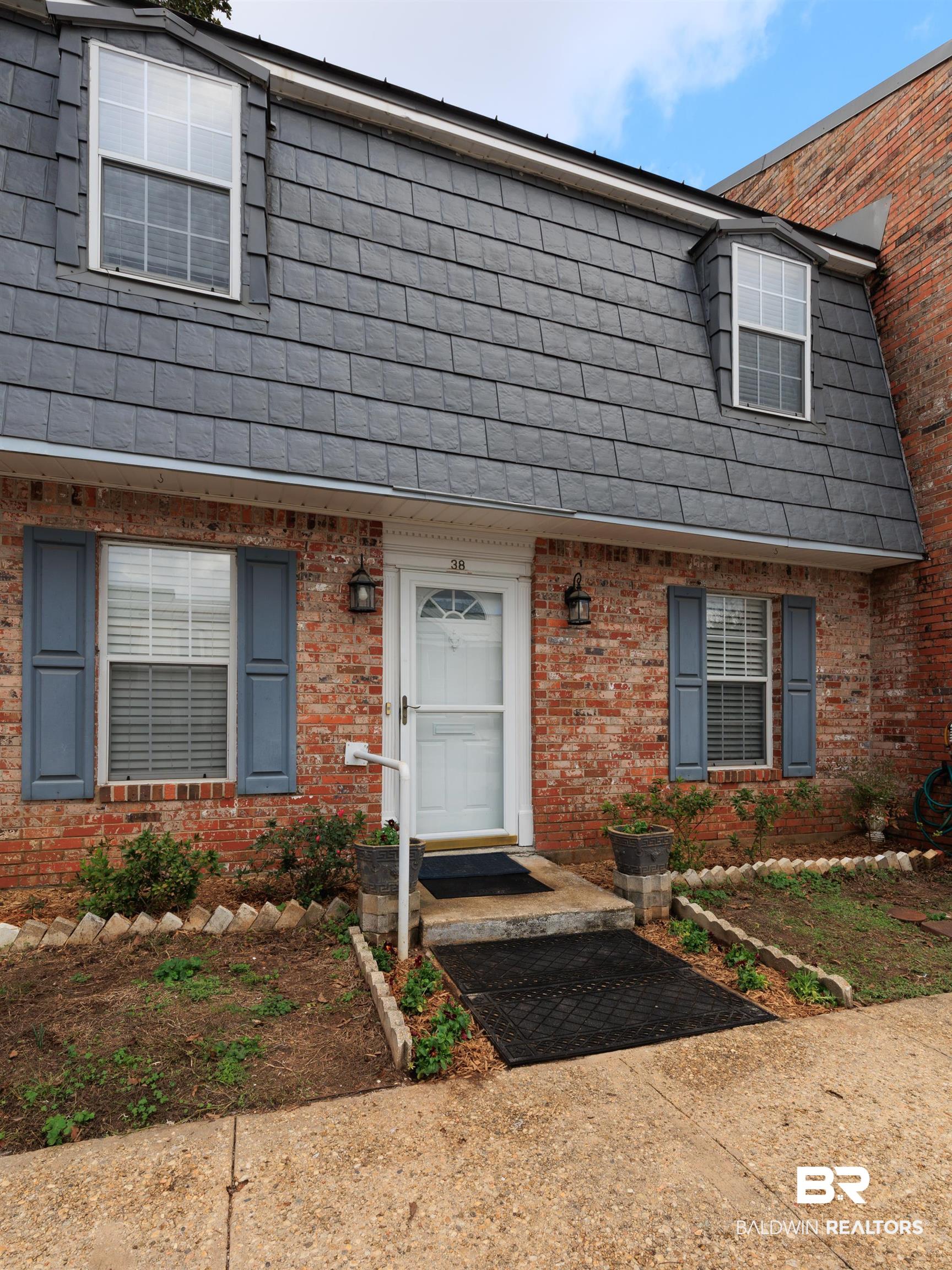 4017 Cottage Hill Road, Unit 38 Mobile, AL 36609 - Photo 1 of 13