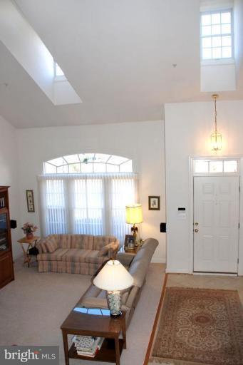 367 Colony Point Place Edgewater, MD 21037 - Photo 6 of 23 Living Room
