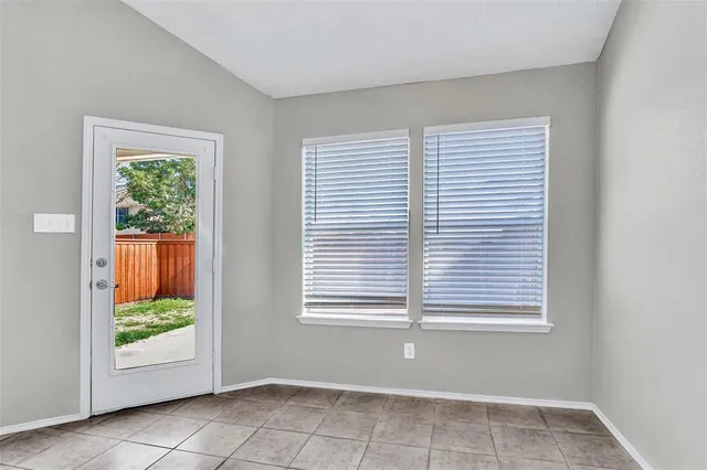 $2,595 | 11121 Covey Lane, Frisco, TX 75035