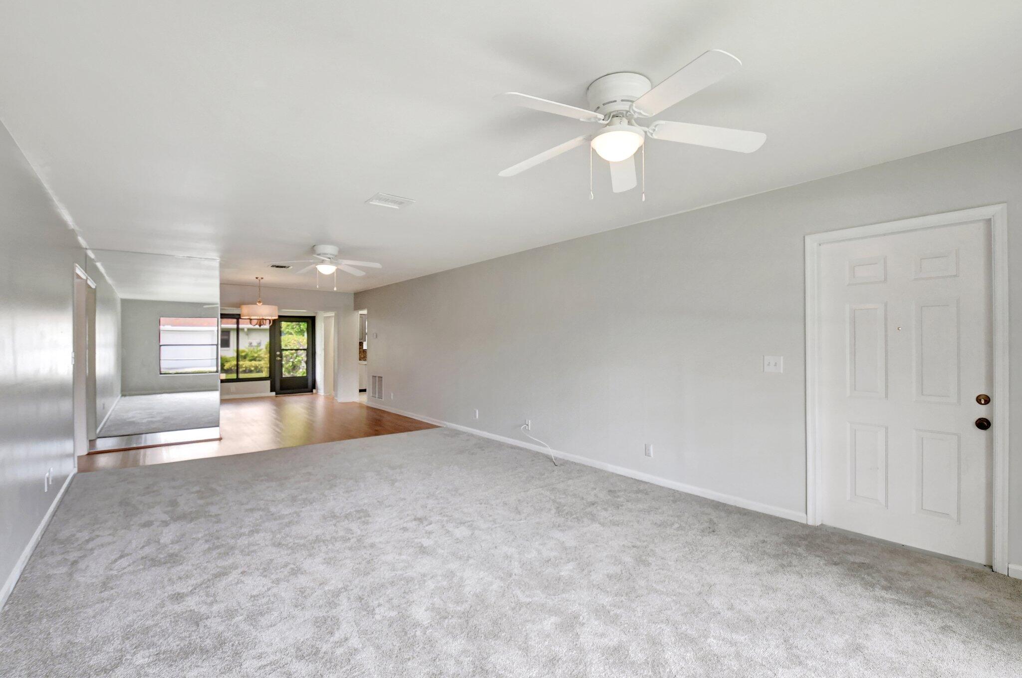 9805 Walnut Tree Way, Unit A Boynton Beach, FL 33436 - Photo 16 of 53 Living room