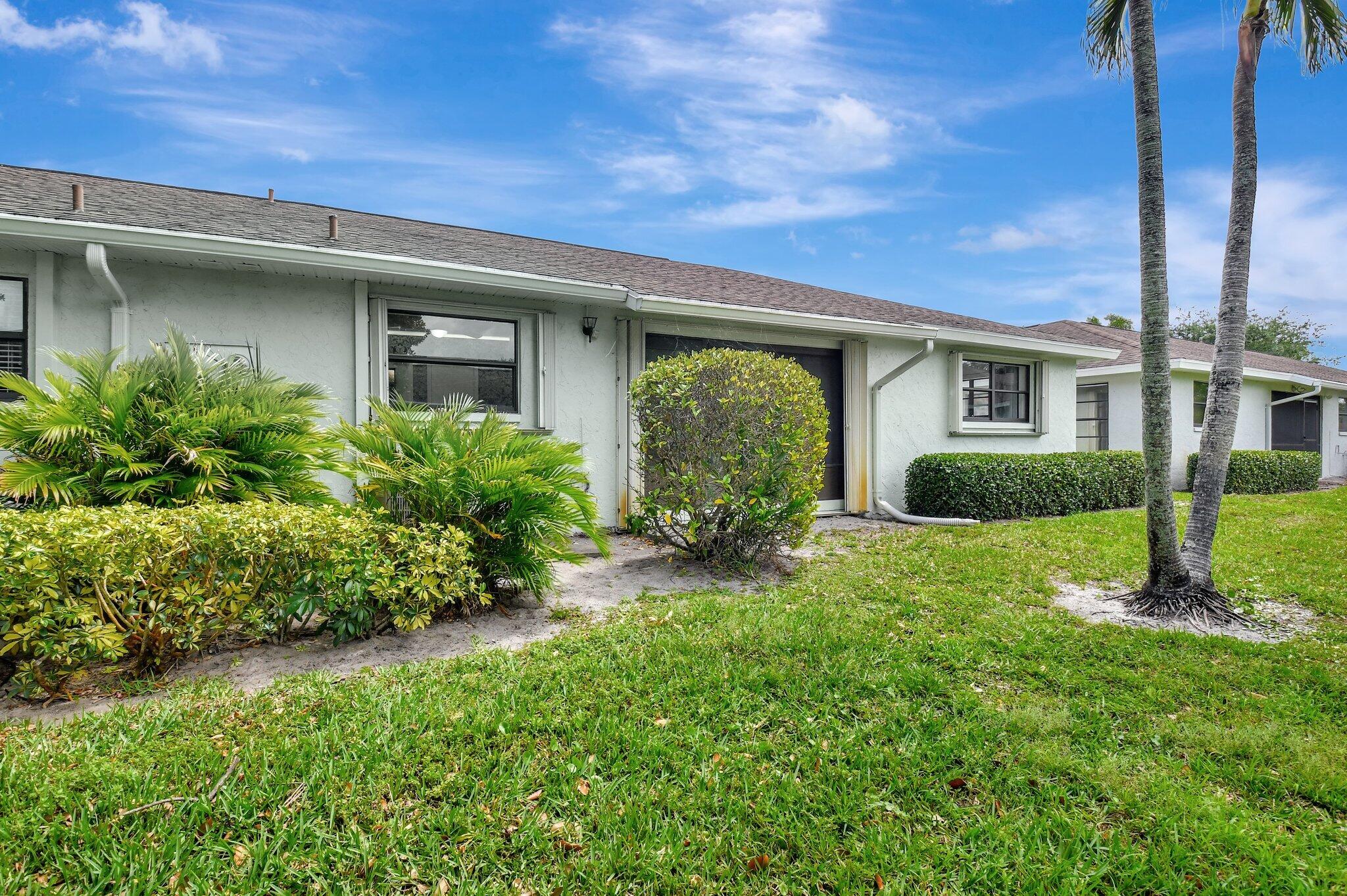 9805 Walnut Tree Way, Unit A Boynton Beach, FL 33436 - Photo 53 of 53 Back Exterior
