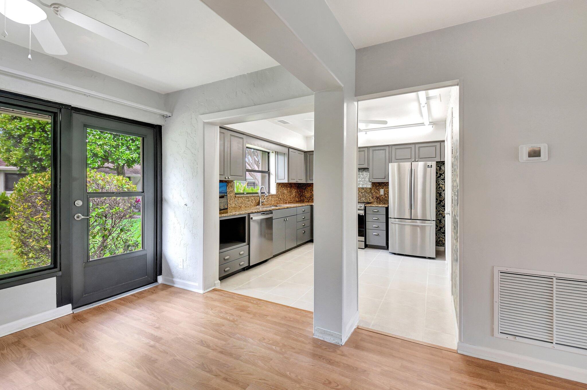 9805 Walnut Tree Way, Unit A Boynton Beach, FL 33436 - Photo 7 of 53 Kitchen