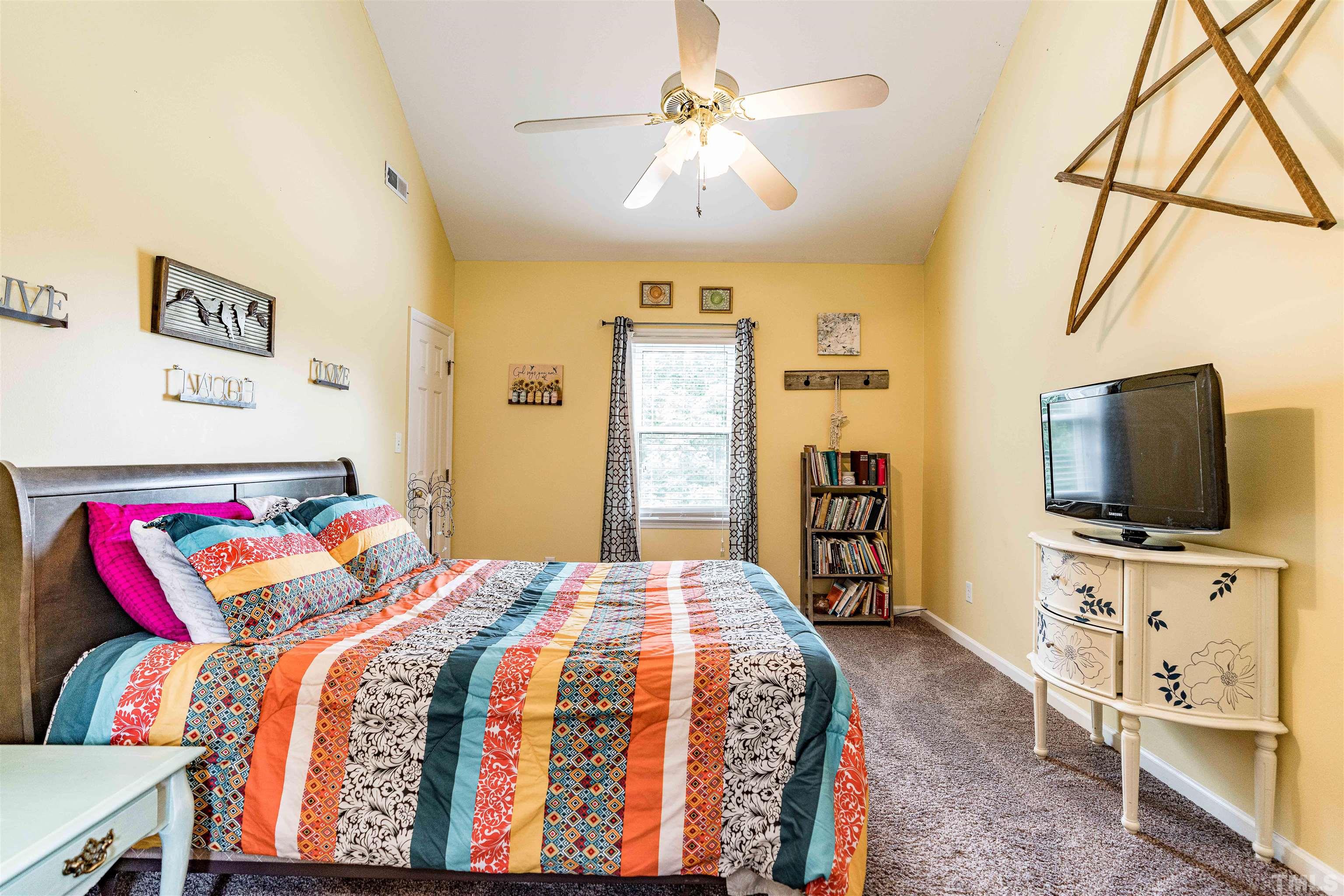 9340 Farm Meadow Road Raleigh, NC 27603 - Photo 23 of 45