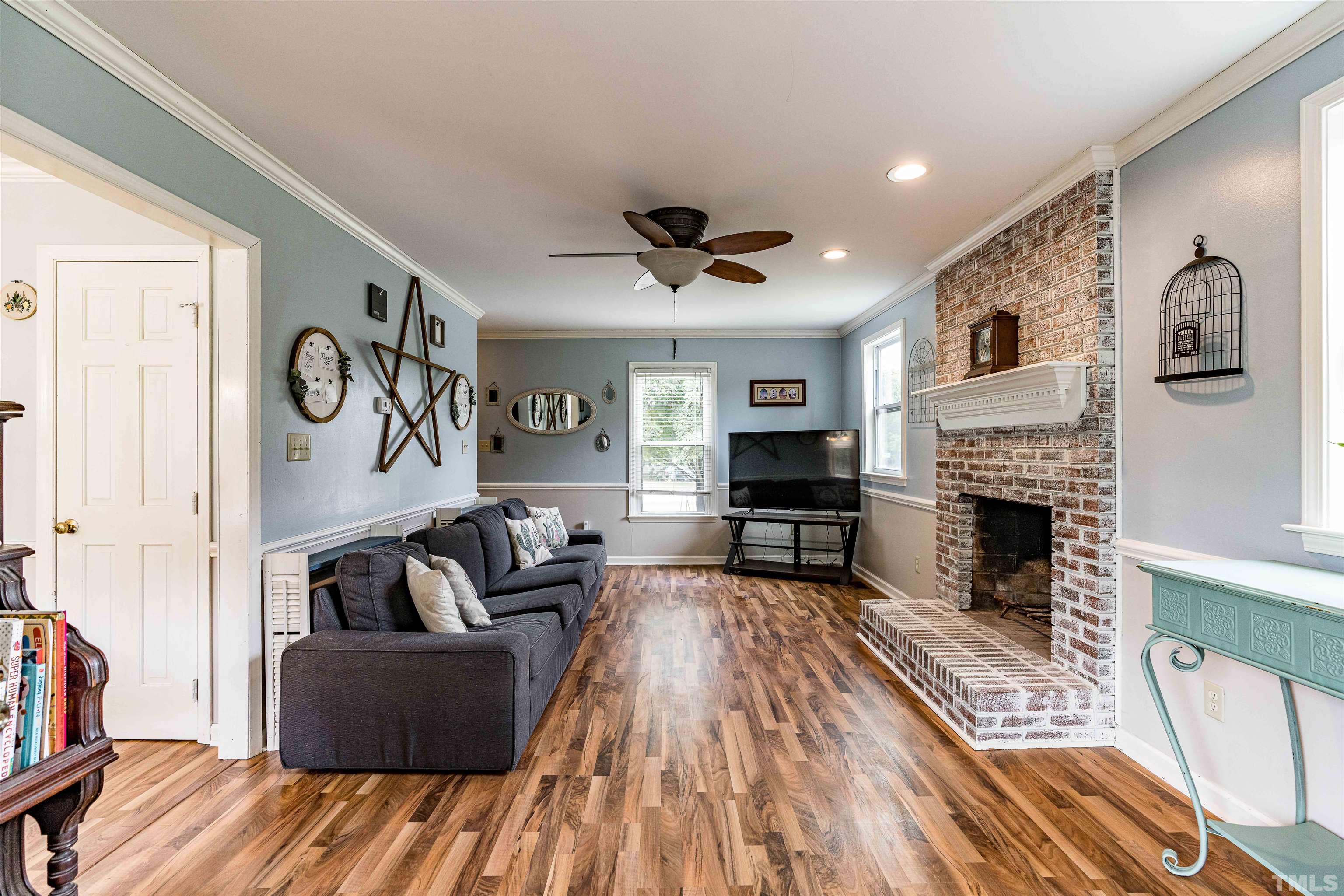 9340 Farm Meadow Road Raleigh, NC 27603 - Photo 8 of 45