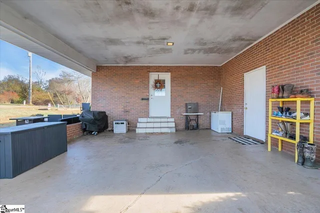 $289,900 | 141 McJunkin Drive, Pickens, SC 29671