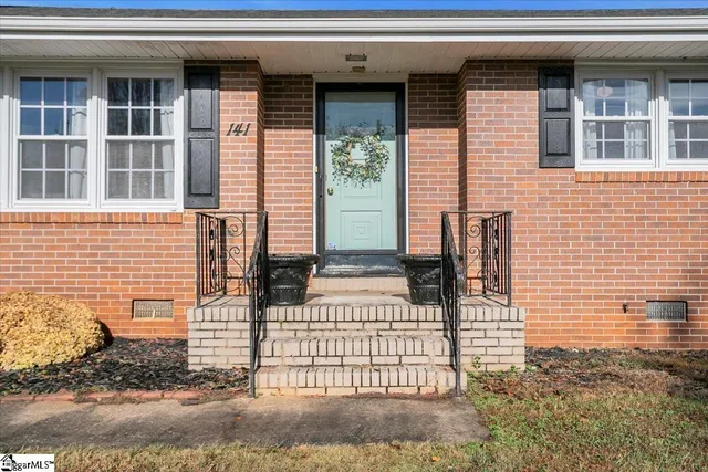 $289,900 | 141 McJunkin Drive, Pickens, SC 29671