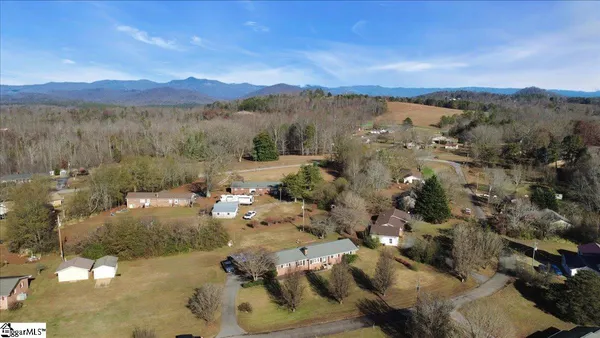 $289,900 | 141 McJunkin Drive, Pickens, SC 29671