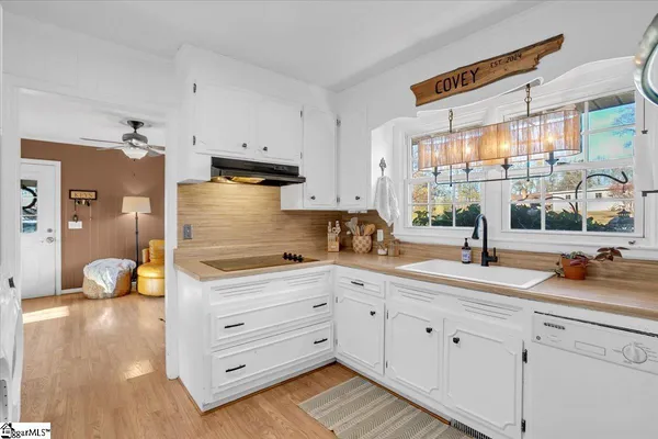 $289,900 | 141 McJunkin Drive, Pickens, SC 29671