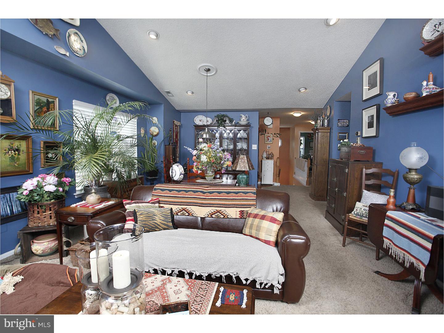 1907 Sterling Road, Unit 8 Yardley, PA 19067 - Photo 3 of 25 Great Room