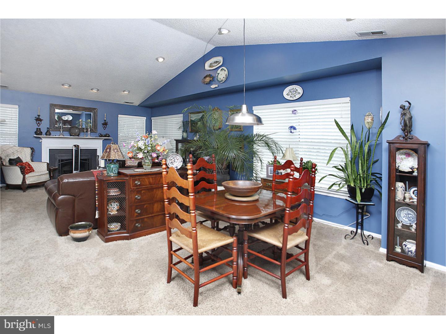 1907 Sterling Road, Unit 8 Yardley, PA 19067 - Photo 4 of 25 Great Room