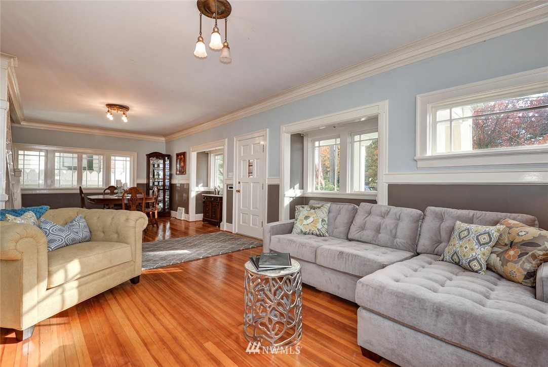420 Northwest 45th Street Seattle, WA 98107 - Photo 3 of 25