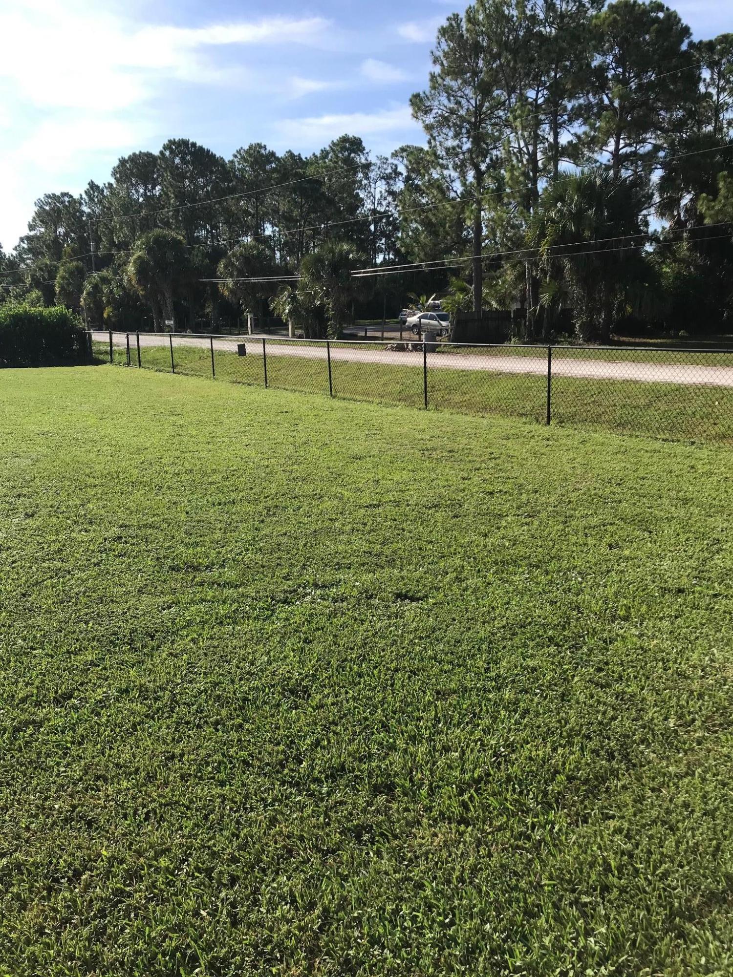 16857 88th Road North Loxahatchee, FL 33470 - Photo 3 of 27 IMG_2184