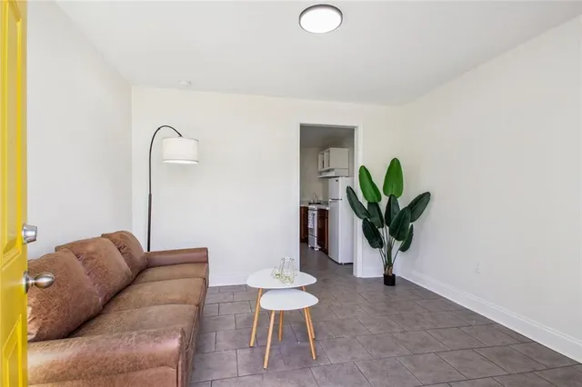 $975 | Undisclosed Address, New Orleans, LA 70117