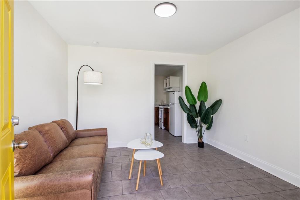 1905 France Street, Unit C New Orleans, LA 70117 - Photo 3 of 11