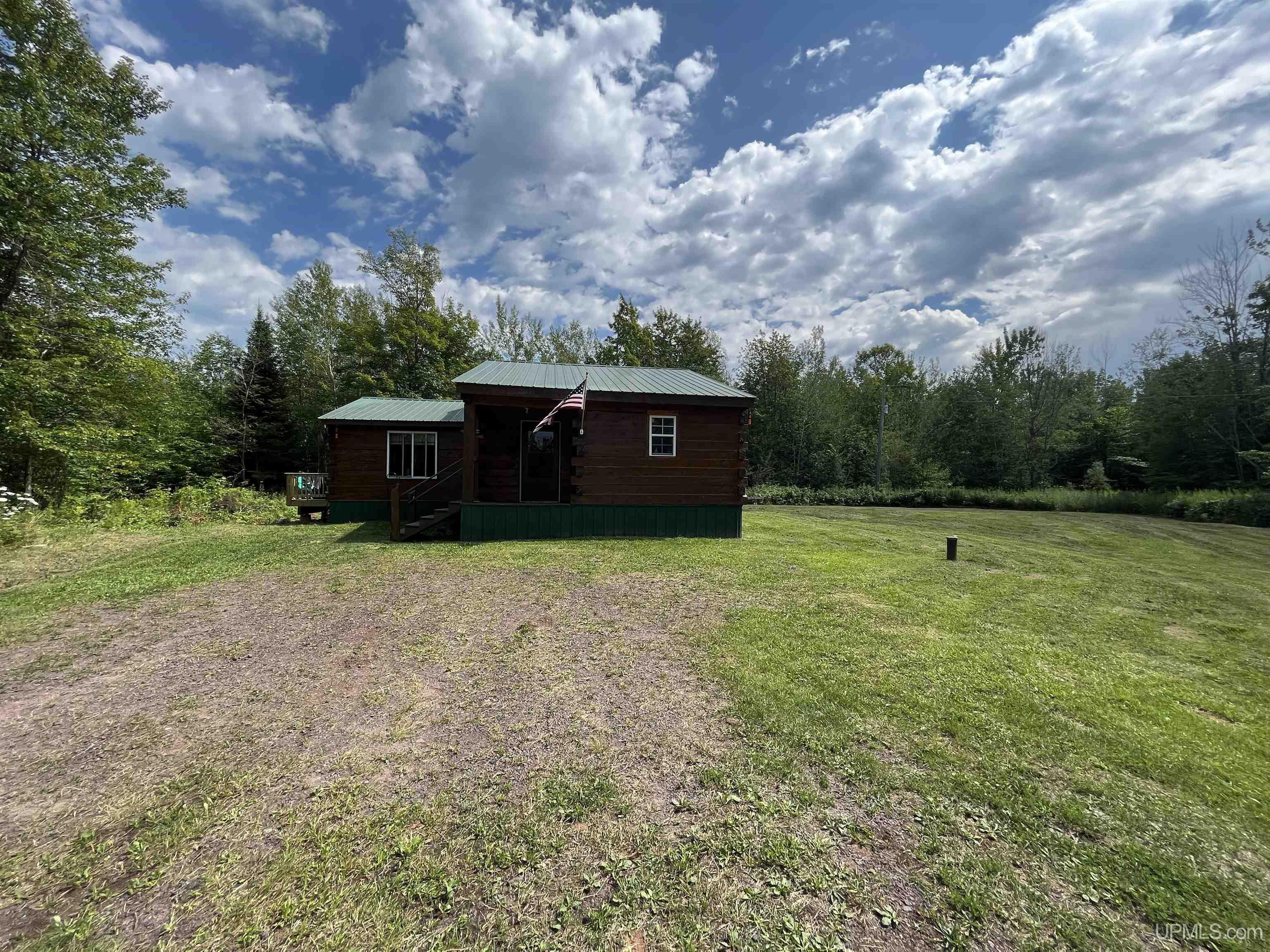 31716 Norwich Road Ontonagon, MI 49953 - Photo 4 of 24 Gallery Image 4