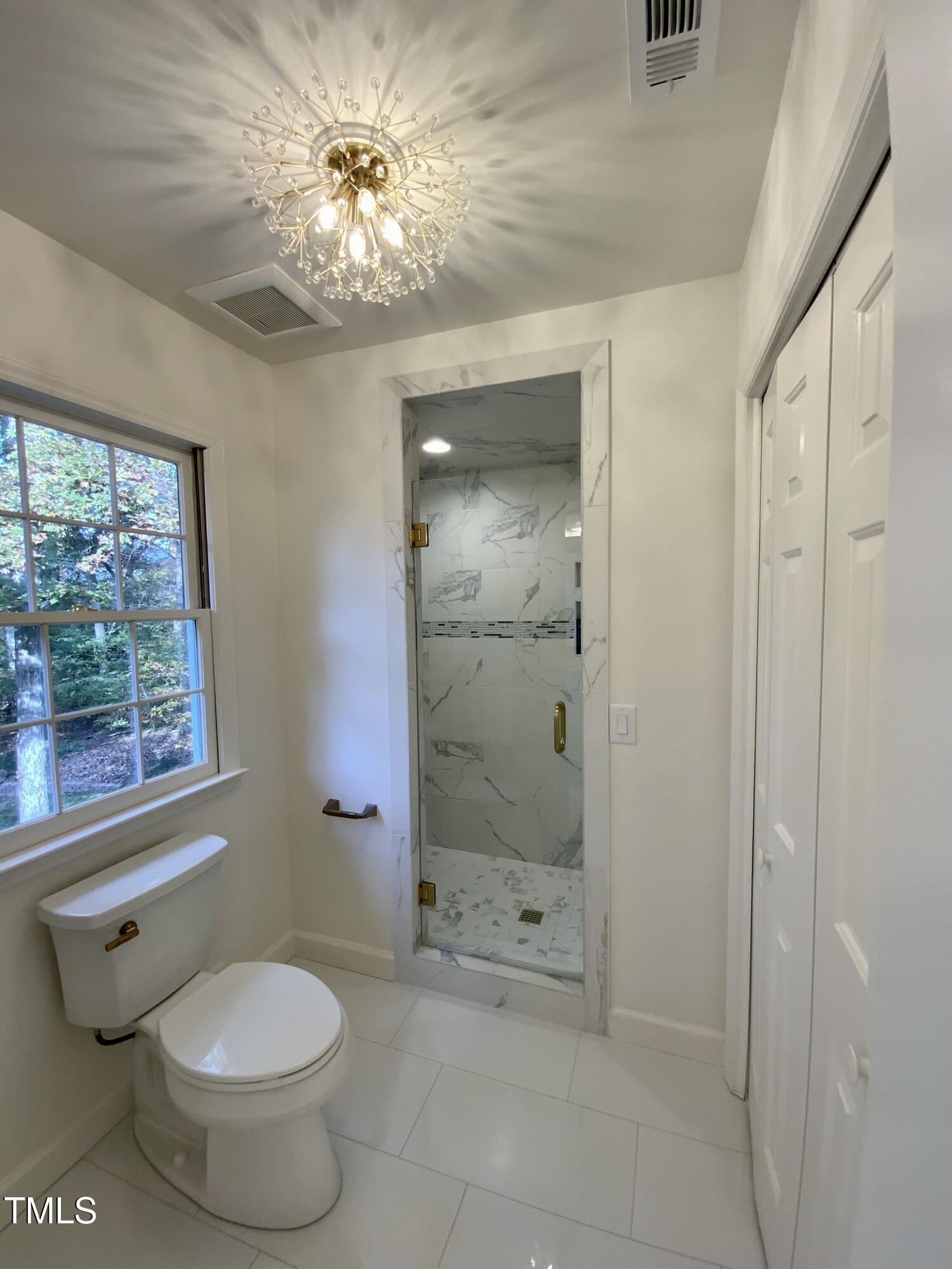 3908 Northampton Road Durham, NC 27707 - Photo 20 of 49 Owner Bath 2