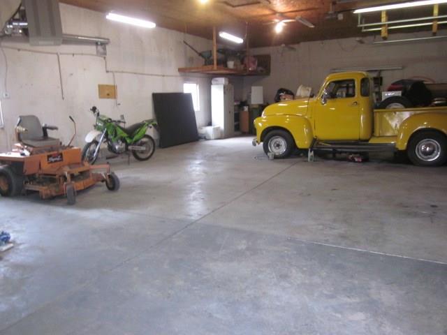 5027 Maple Grove Road Martinsville, IN 46151 - Photo 16 of 17 Gallery Image 16