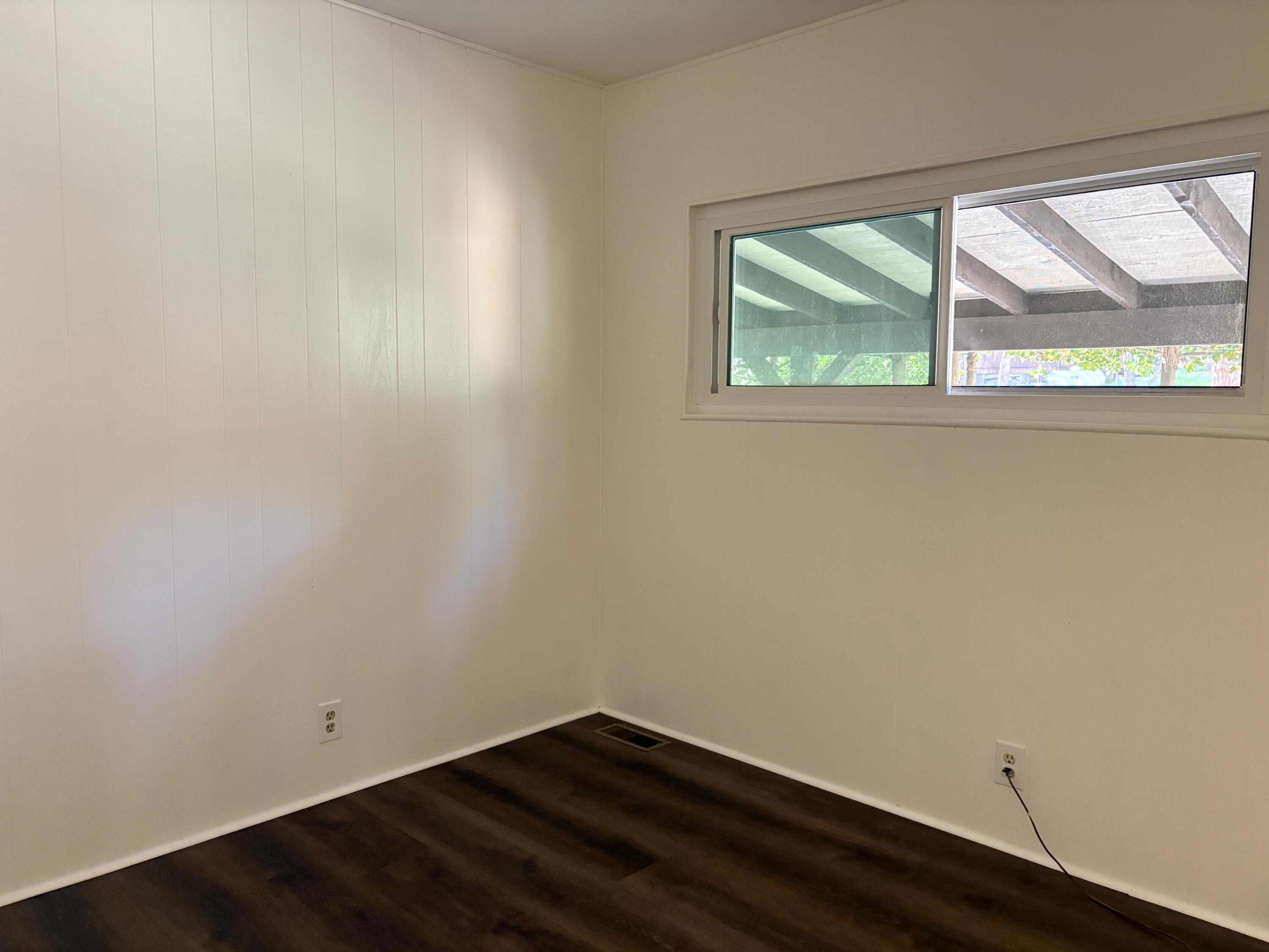 25955 Highway 243, Unit 20 Idyllwild, CA 92549 - Photo 14 of 31 Guest Bedroom