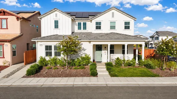 $640,000 | 411 Atlantica Drive, Fresno, CA 93703