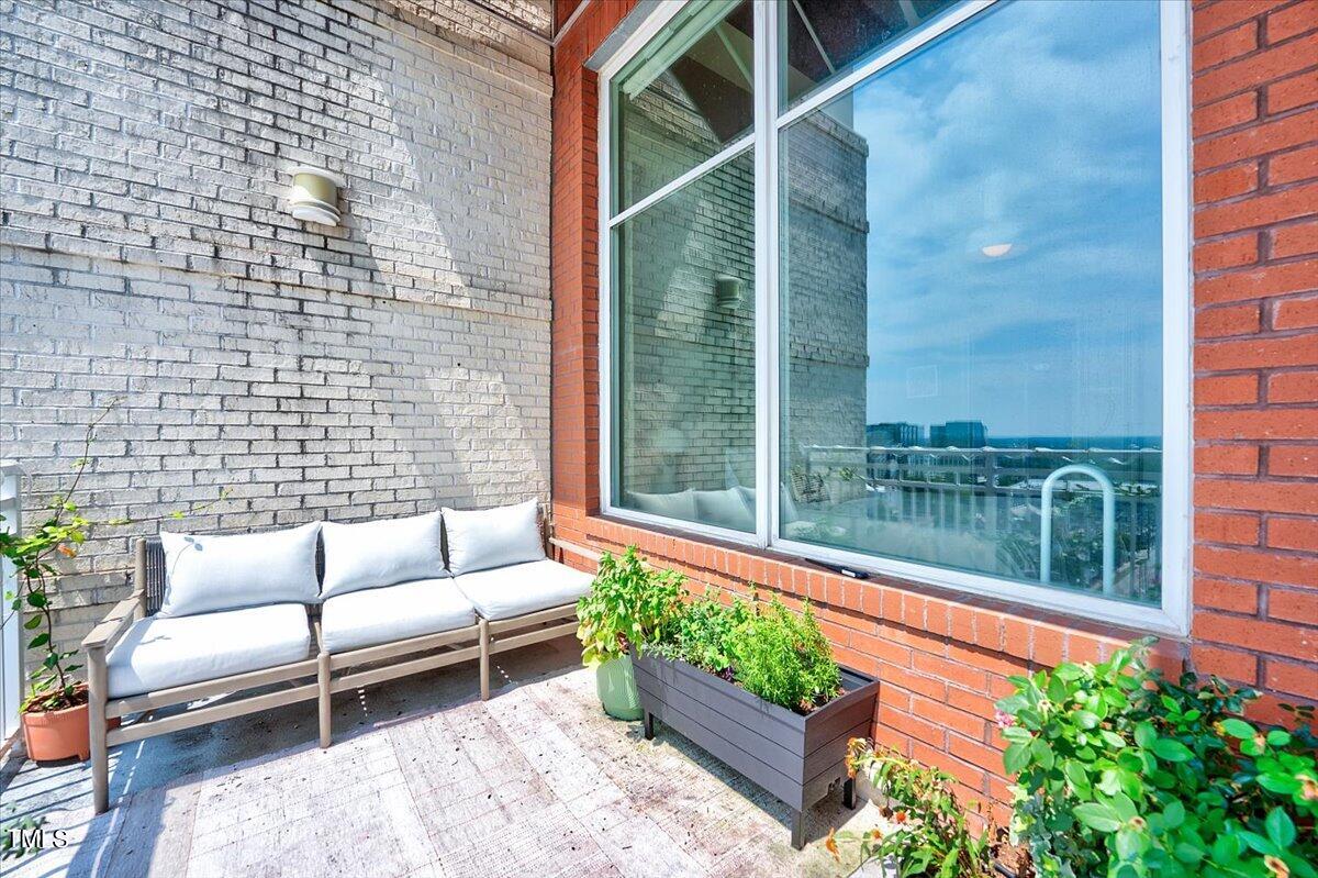 400 West North Street, Unit 1602 Raleigh, NC 27603 - Photo 34 of 47 29-400 W North St 1602-29