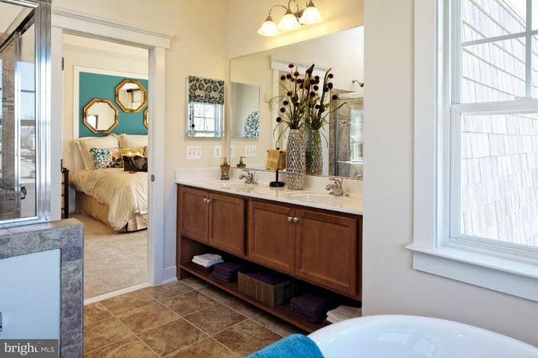 210 Short Branch Road Stafford, VA 22556 - Photo 10 of 21 Bath (Master)