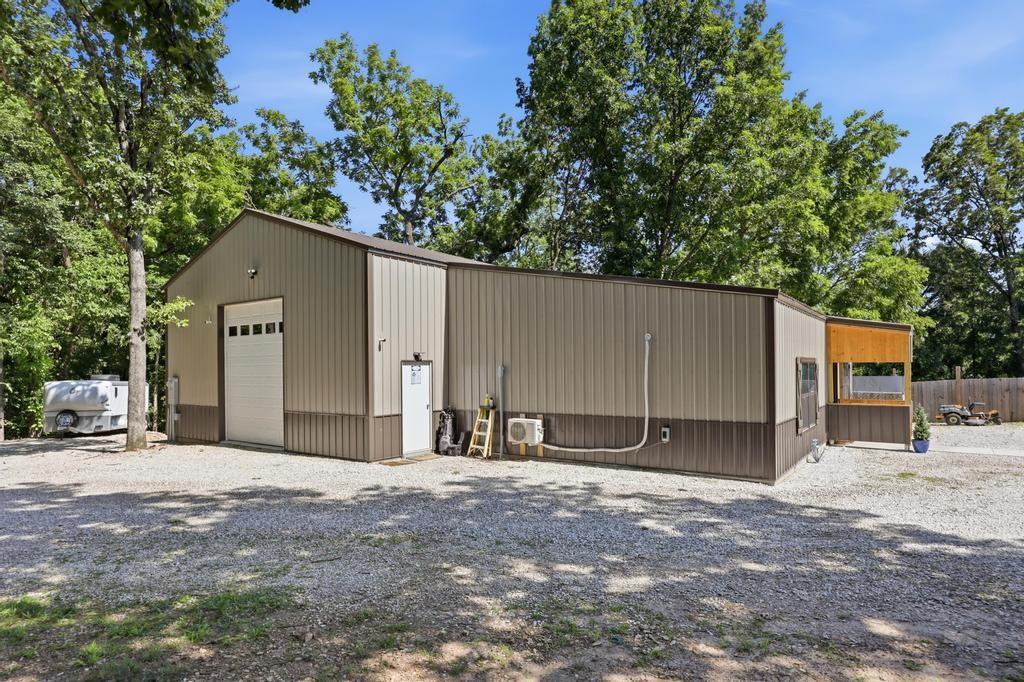 4585 Esquire Lane Carthage, MO 64836 - Photo 23 of 99