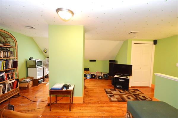 68 Elm Street, Unit B Marlborough, MA 01752 - Photo 14 of 16