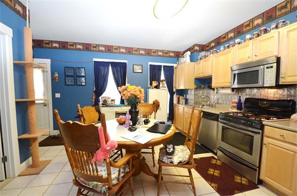 68 Elm Street, Unit B Marlborough, MA 01752 - Photo 2 of 16