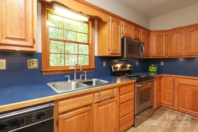 $560,000 | 7010 Rock Island Road, Charlotte, NC 28278