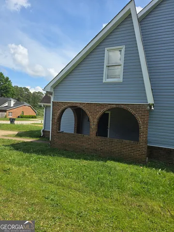 $2,000 | 2798 Country Court Southeast, Unit B, Conyers, GA 30013