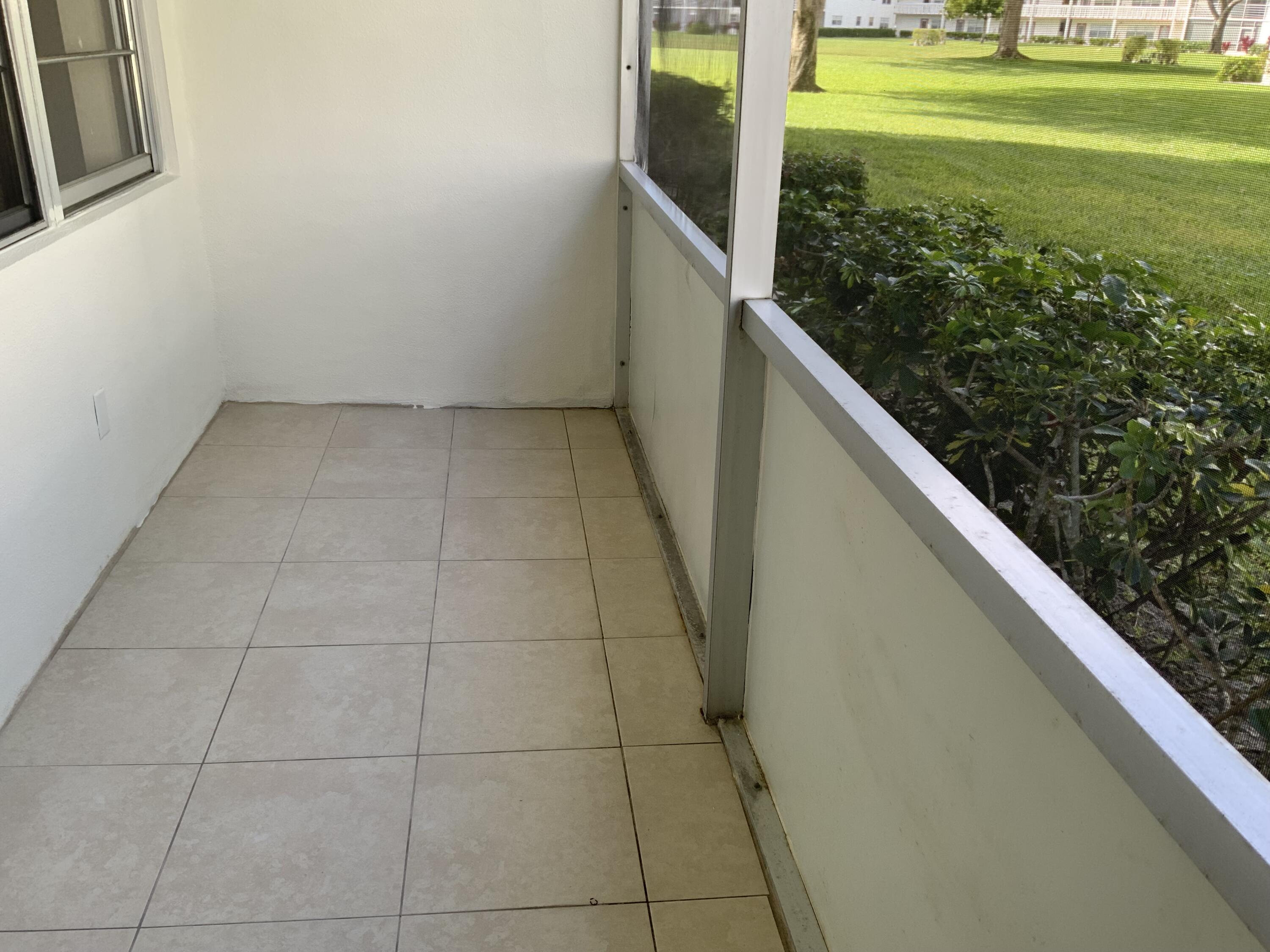 223 Fanshaw F Boca Raton, FL 33434 - Photo 22 of 27 IMG_2220