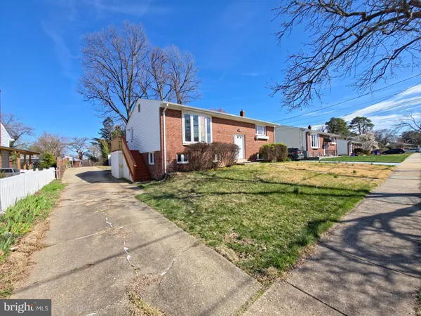 $3,390 | 12111 Portree Drive, Rockville, MD 20852