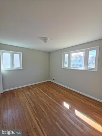 $3,390 | 12111 Portree Drive, Rockville, MD 20852