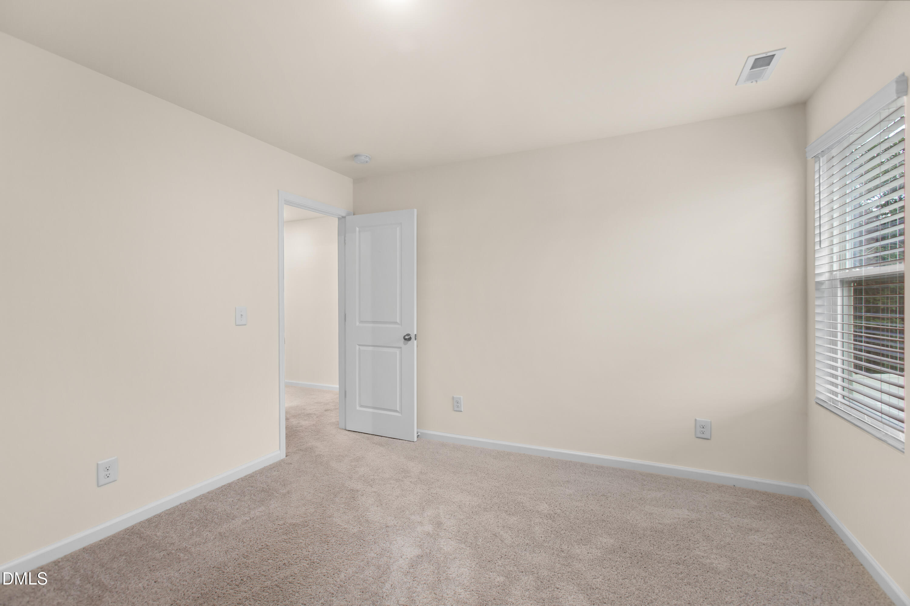 932 Berkeley Glen Road Zebulon, NC 27597 - Photo 39 of 51 38