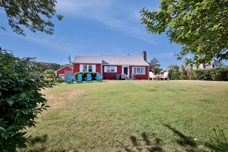 36 Hines Point Road Vineyard Haven, MA 02568 - Photo 18 of 47 Gallery Image 18