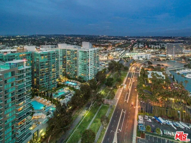 $945,000 | 13700 Marina Pointe Drive, Unit 1514, Marina del Rey, CA 90292