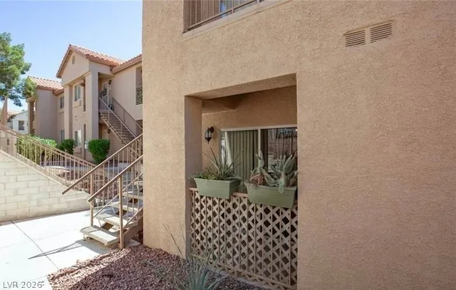 $180,000 | 2110 Los Feliz Street, Unit 1034, Las Vegas, NV 89156
