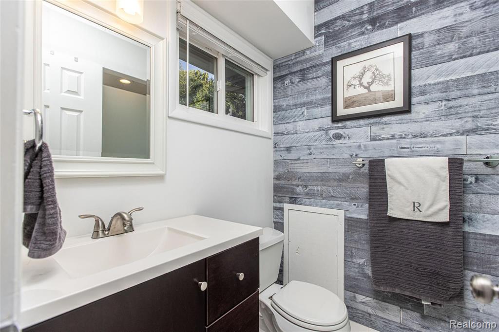386 Wimpole Drive Rochester Hills, MI 48309 - Photo 15 of 21