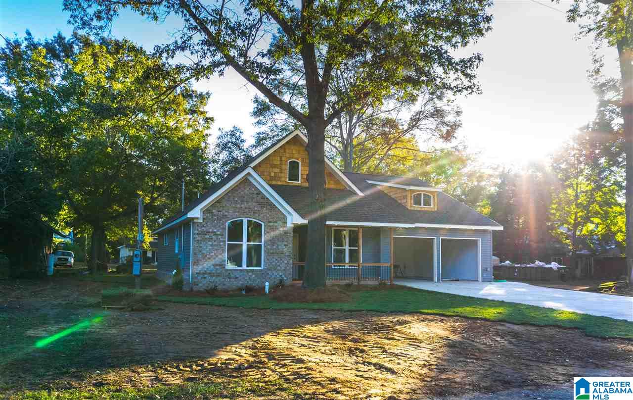 504 9th Street Clanton, AL 35045 - Photo 5 of 33