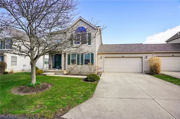 $289,900 | 3885 Heron Court, Stow, OH 44224