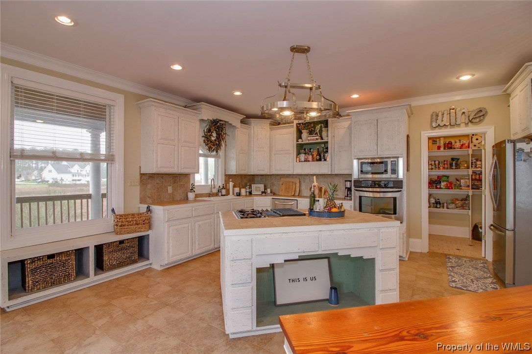 36 Edmonds Cove Road Hampton, VA 23664 - Photo 16 of 50 Gallery Image 16
