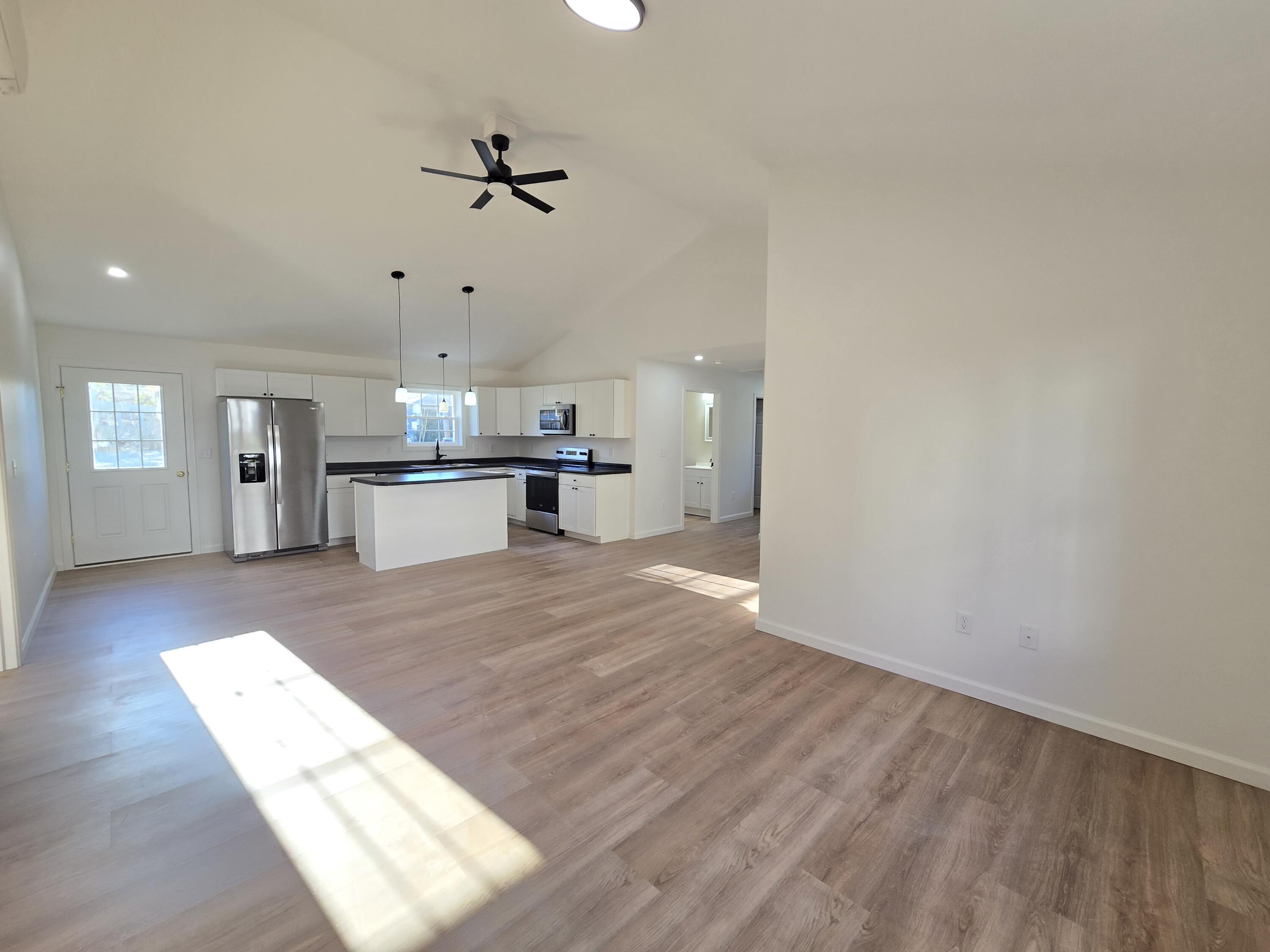 35 Pinewoods Road Lewiston, ME 04240 - Photo 22 of 28 20251010_083257