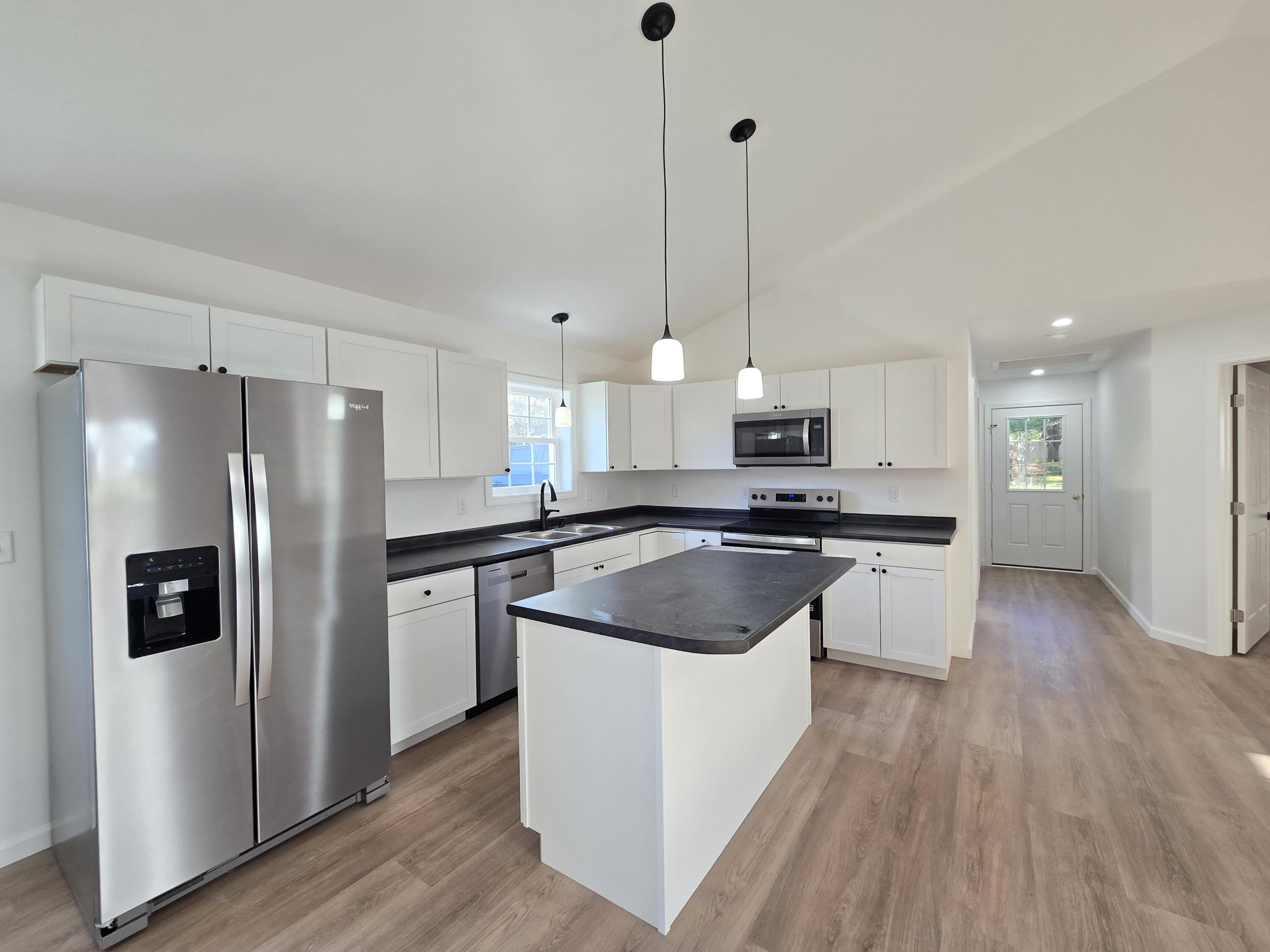 35 Pinewoods Road Lewiston, ME 04240 - Photo 23 of 28 20251010_083322