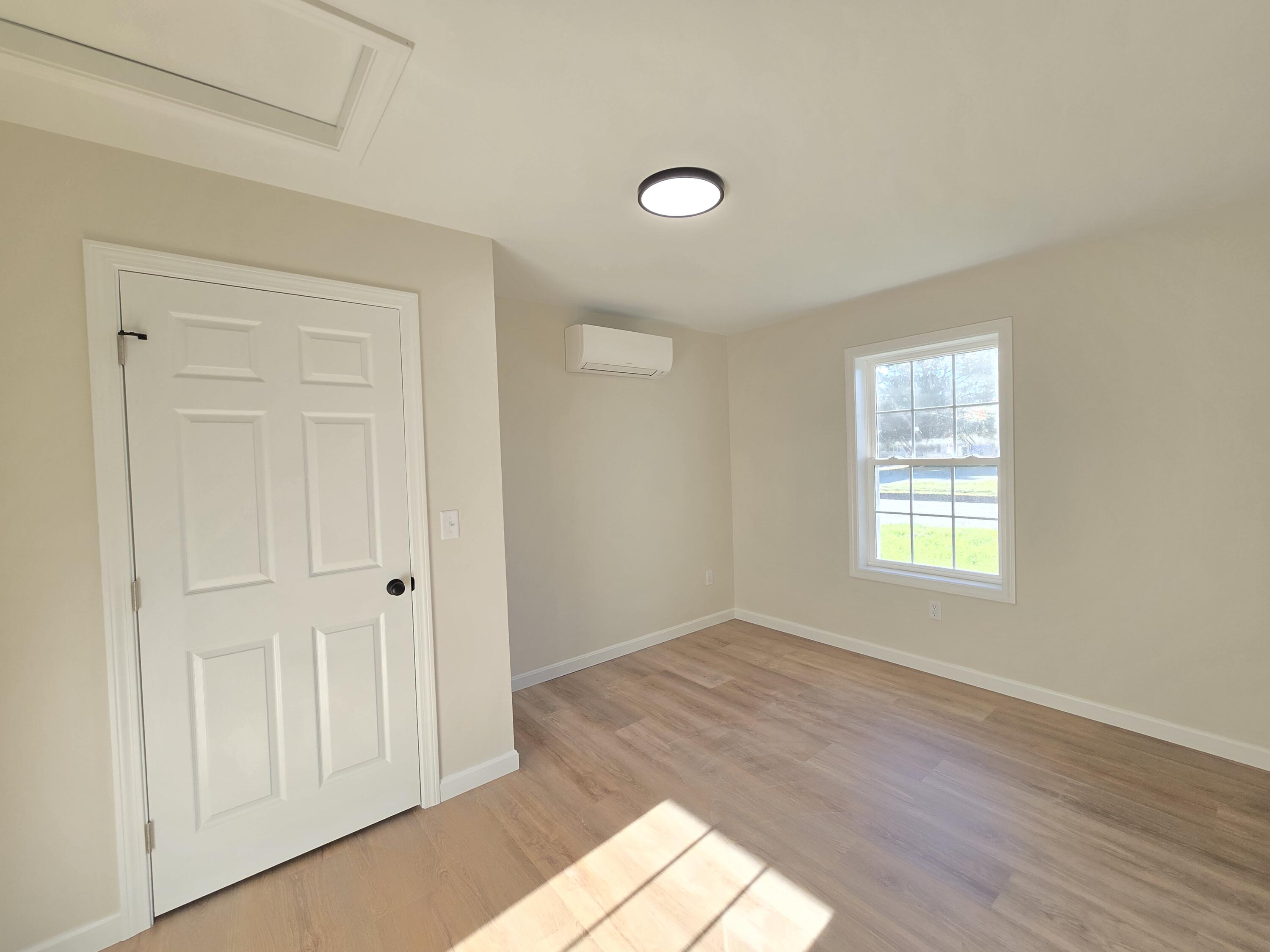 35 Pinewoods Road Lewiston, ME 04240 - Photo 28 of 28 20251010_083316